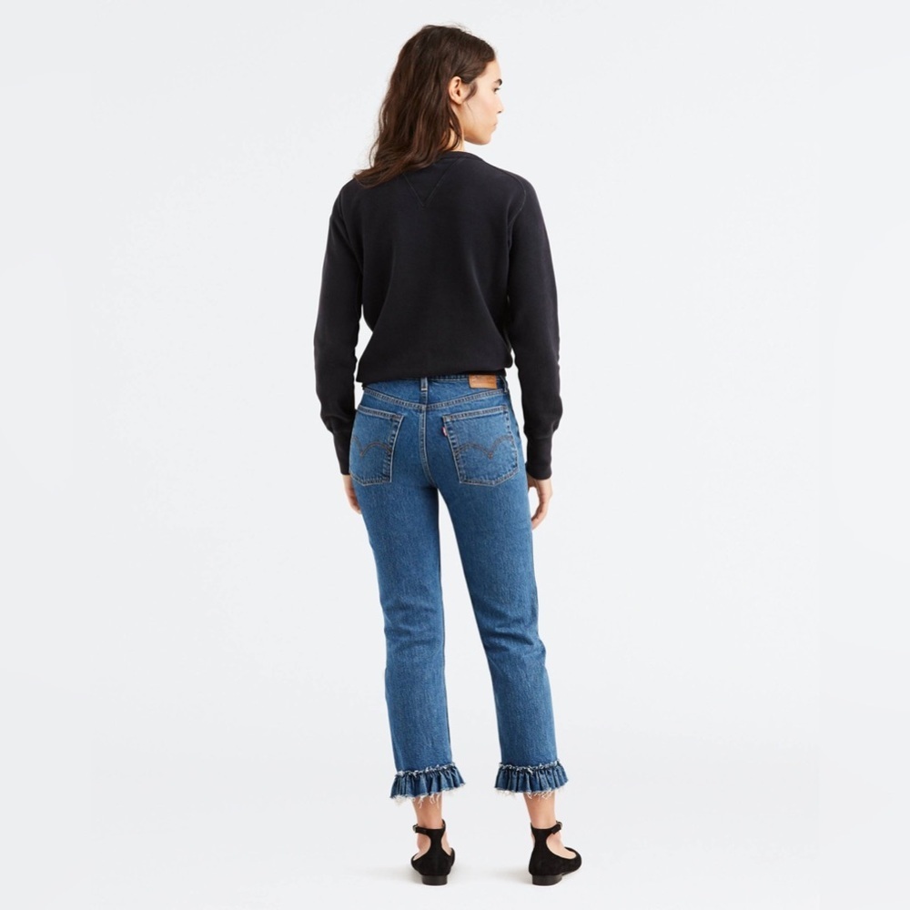 LEVIS WEDGIE FIT STRAIGHT RUFFLE HEM WOMENS DENIM HIGH RISE SIZE 31 CROP - Picture 3 of 12